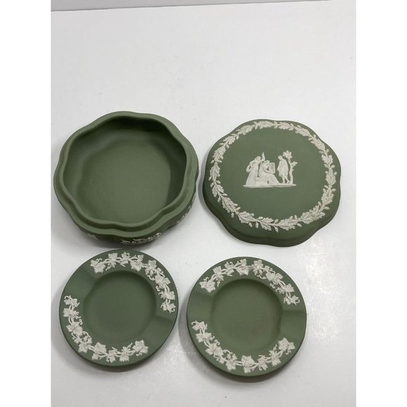 Vintage Wedgewood green ashtray trinket dish container with 2 dishes - Picture 2 of 7